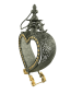 Preview: Romantische Herz-Laterne aus Metall mit goldfarbenen Ornamenten, 32cm hohe, für Teelicht oder kleine Kerze geeignet.