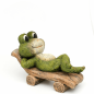 Preview: gartendeko frosch auf liege aussendeko