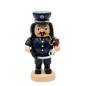 Preview: „Lustige Räuchermannfigur aus Holz in Polizistenuniform mit Pistole und Handschellen – bauchige Form, Rauchöffnung im Mund, ca. 16 cm hoch.“