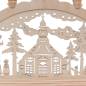 Preview: Ein traditioneller Schwibbogen aus Erzgebirgischem Holz, motiviert von der berühmten Seiffener Kirche 7-flammig, beleuchtet mit einer 1,5m langen Anschlusskabel mit Schalter. Ein perfekter Dekorationspunkt für jedes Zuhause.