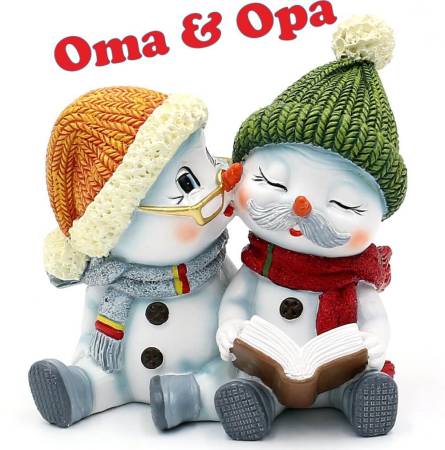 Polyresin-Schneekinderpaar 'Oma und Opa' in orange und grün mit Mütze und Schal, handbemalt und detailreiche Gestaltung, 11 x 8 x 11 cm, dekorative Figur für Weihnachten und Winter, Opa-Nikolaus-Geschenk-Idee.
