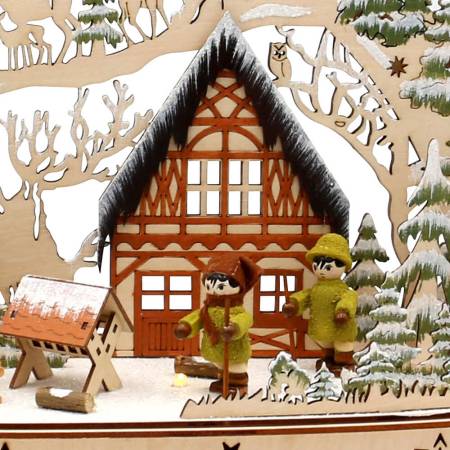 Schwibbogen Winterwald mit Moosmann Figuren Acrylglas Hintergrund