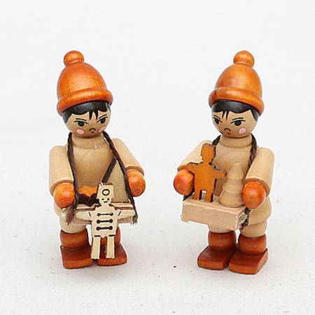 miniaturen holz Winterkinder mit Bauchladen