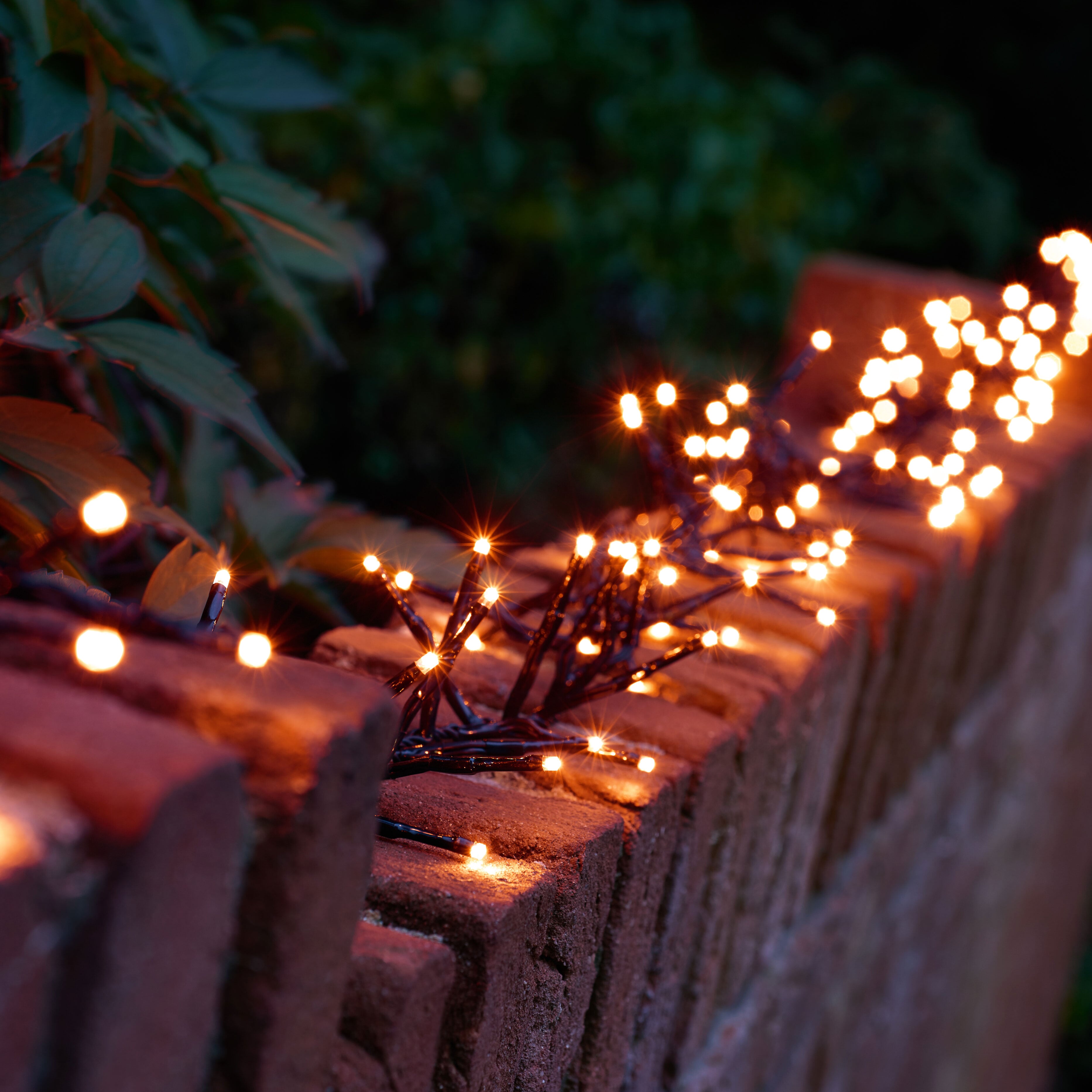 Büschellichterkette 700 LED, warm weiß für aussen