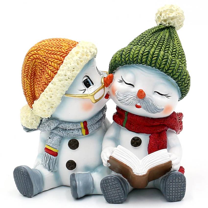 Lustiges Polyresin-Schneekinderpaar 'Grandma und Grandpa' mit Mütze und Schal, perfekt als Weihnachtsgeschenk oder Dekoration für die Winterzeit.