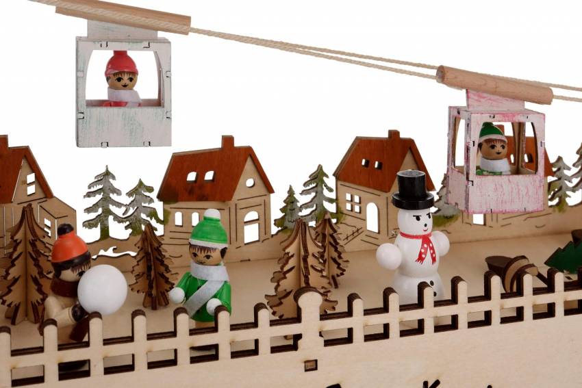 Schwibbogen mit beweglicher Seilbahn