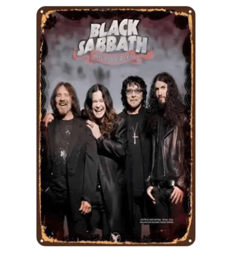 Black Sabbath Classic: Dunkles Design mit Bandlogo – ein Klassiker für Fans.