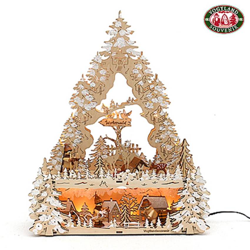 lichterbogenecke mit led und gedrechselten Figuren winterkindern