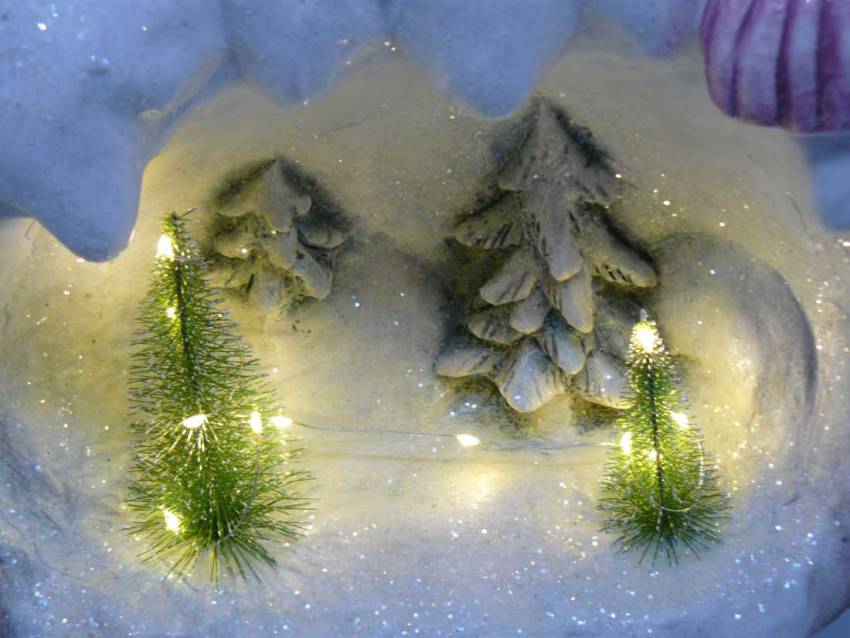 Dicker beleuchteter großer lustiger Schneemann Hugo - Ein winterlicher Hingucker