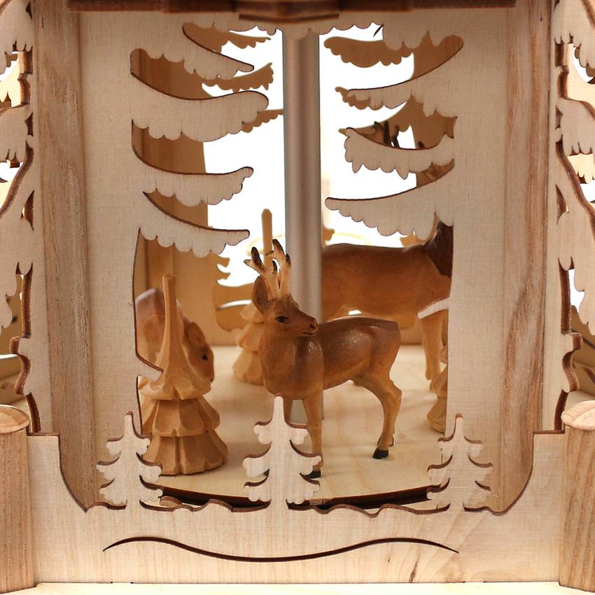 XXL Holz Weihnachtspyramide Waldmotiv, 4-stöckig Erzgebirge und Tirol