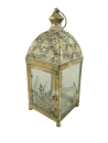 Ein wunderschönes, filigranes Metalldesign in orientalischem Stil mit einer Fächerförmigen Oberseite, um einen schönen Lichteffekt zu erzeugen.
