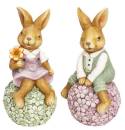 deko hase groß outdoor hasen auf blumenkugeln sitzend große garten Figuren hasen osterdeko garten